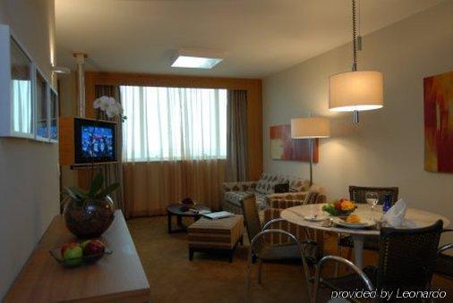 Sheraton 酒店 4*